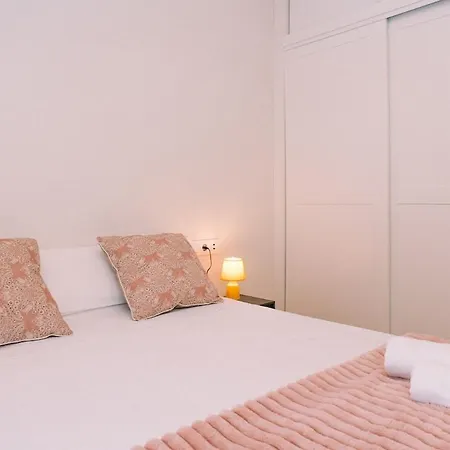 Belleza Y En El Corazon De By Apartman Vigo